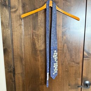 Navy Blue Silk Tie with Intricate unique Pattern 100% Italy imported silk